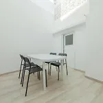 B21 - Oliveira Cozy Flat