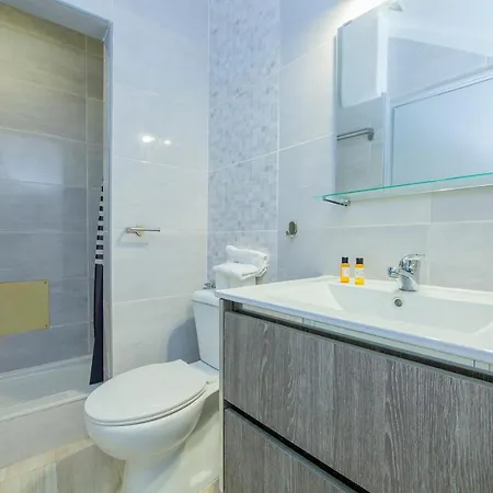 B21 - Oliveira Cozy Flat Appartamento Lagos