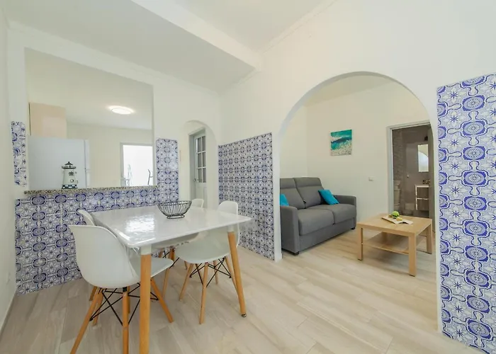 B21 - Oliveira Cozy Flat *