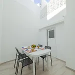 Apartamento B21 - Oliveira Cozy Flat Lagos