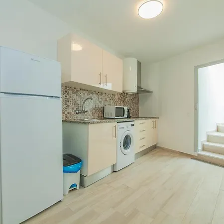 B21 - Oliveira Cozy Flat Appartamento *